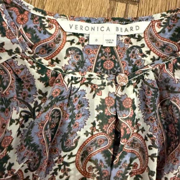 VERONICA BEARD Suzan Long Sleeve
Handkerchief Hem Paisley Dress
Size: 8 - Picture 4 of 6